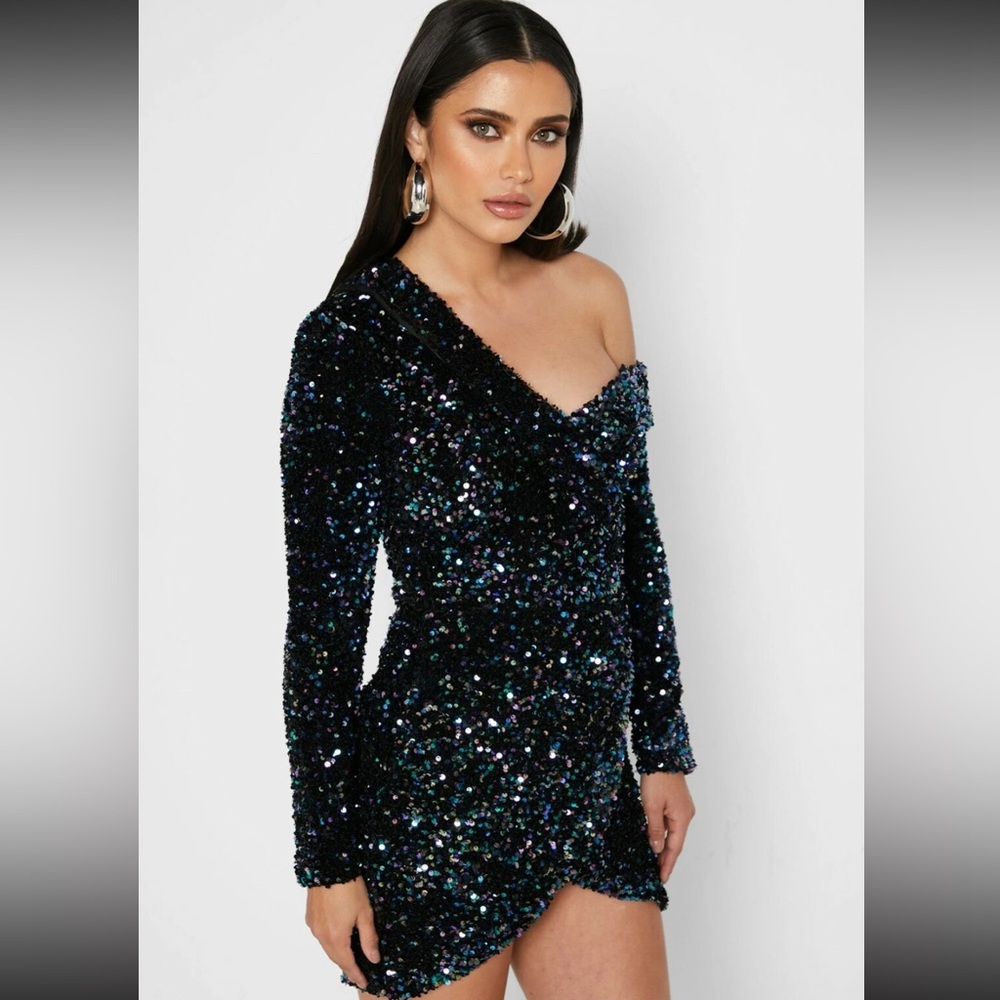 LAVISH ALICE One Shoulder Sequin Cluster Velvet Party Cocktail Dress Size 12
